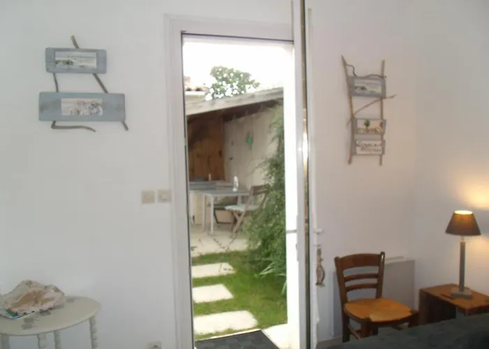 Bed and breakfast Les Bois Flottes En Re 3*